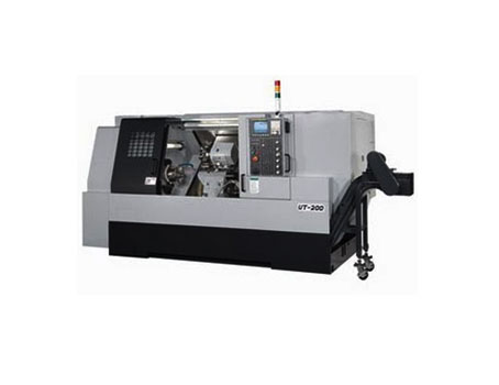 Máy Tiện CNC